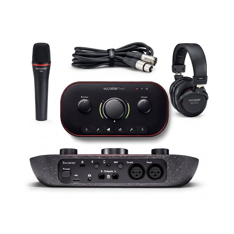 Focusrite Vocaster One Studio Bundle